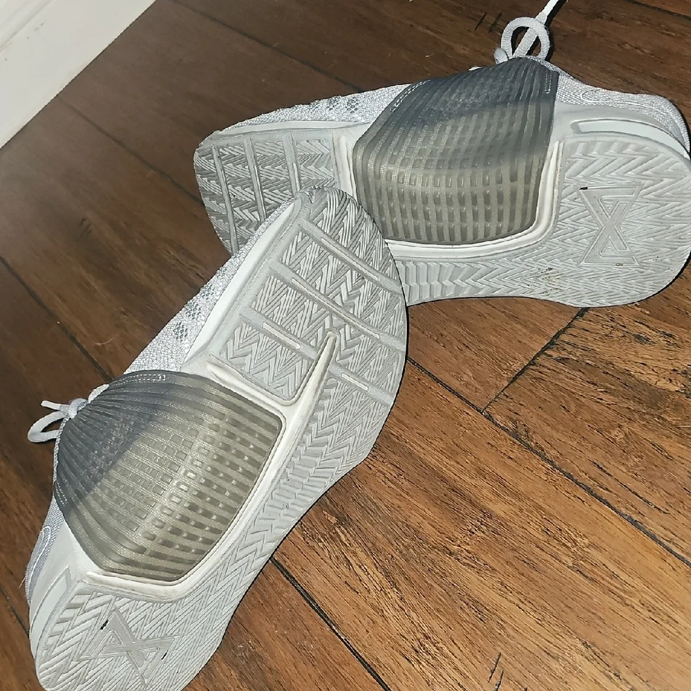 Nike Metcon 9 'Light Smoke Grey Sneakers